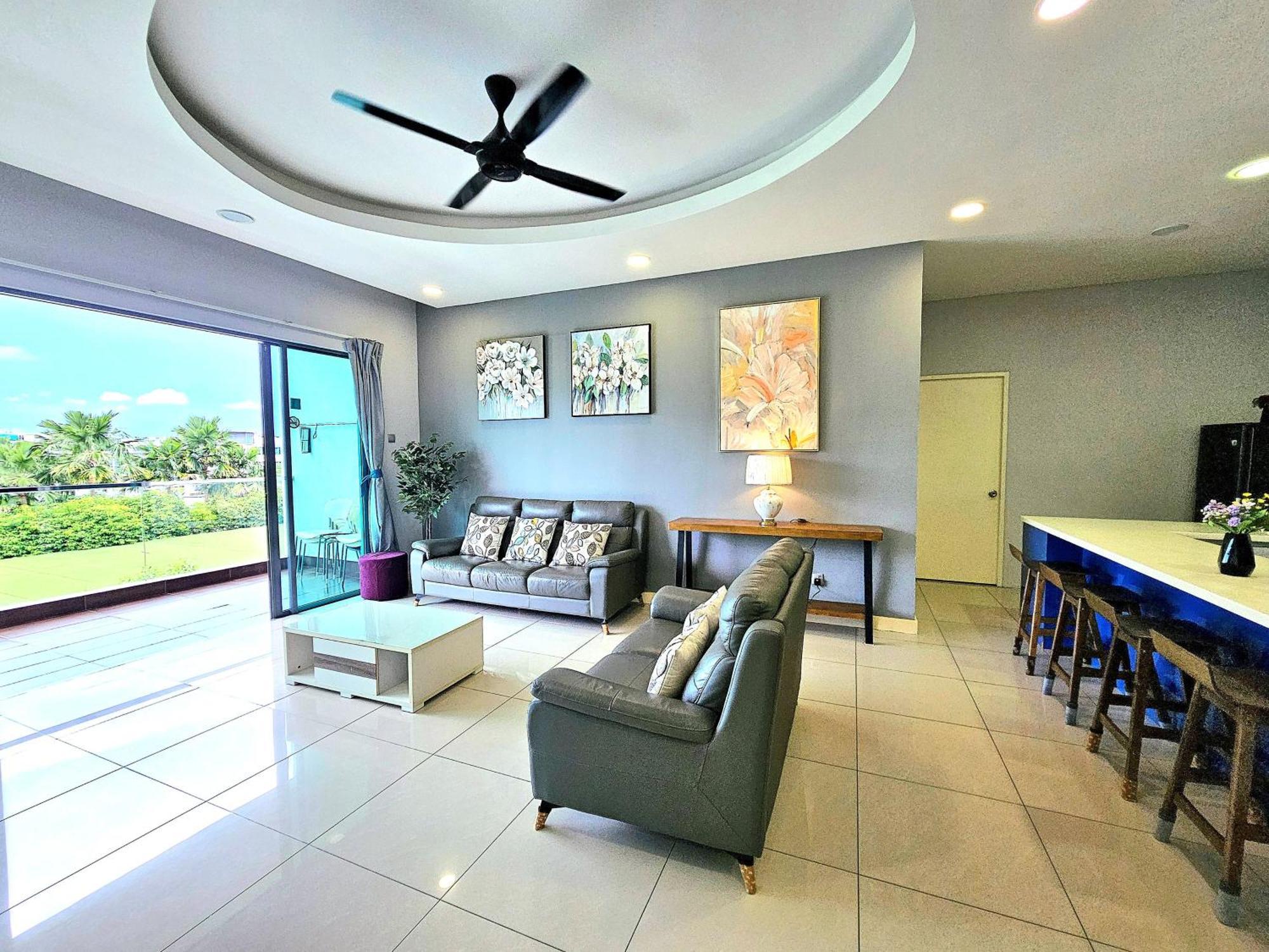 Pangsapuri The Loft D Residence, Imago Kk - 4 Bedrooms, 10pax *
