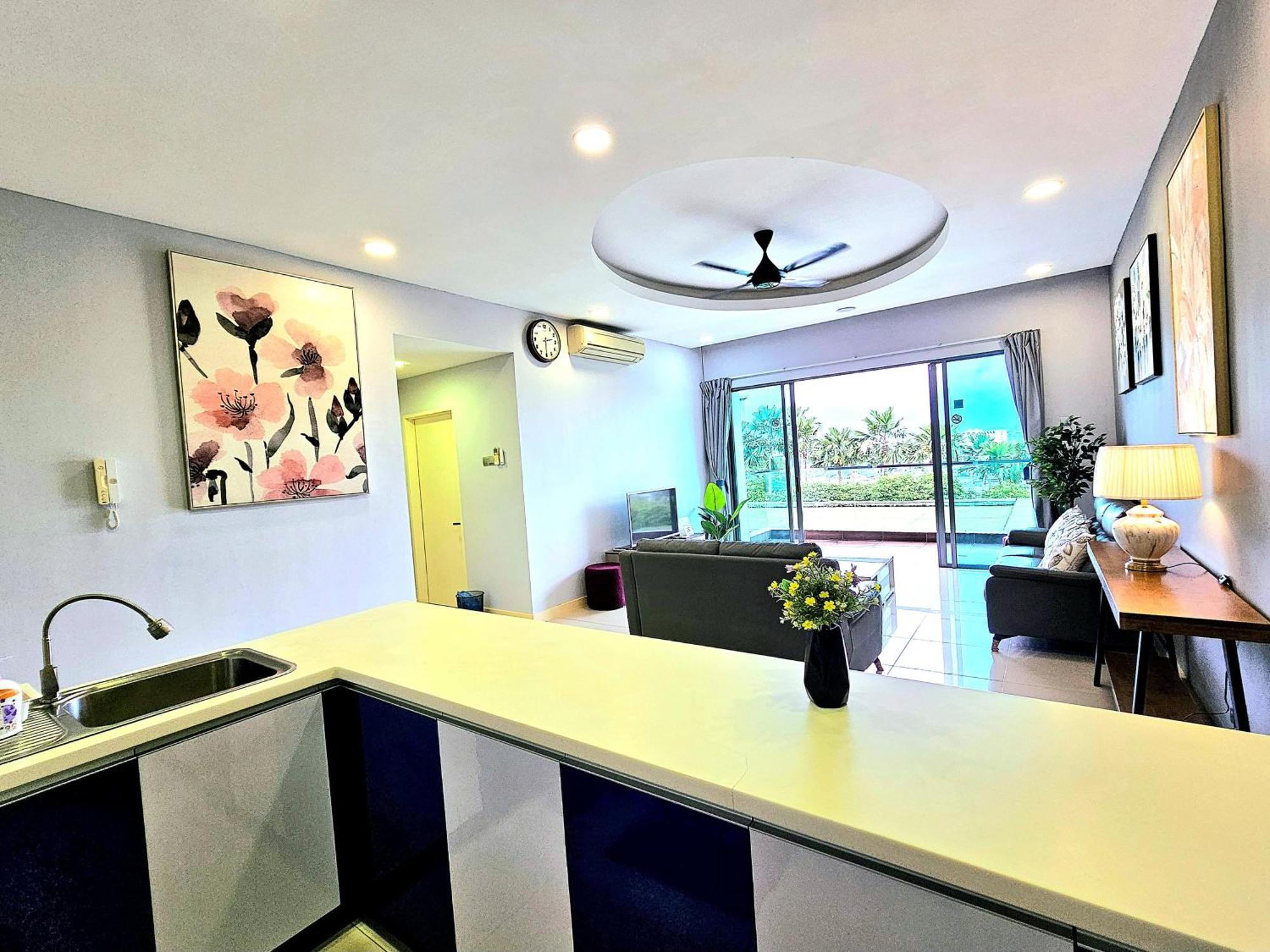 The Loft D Residence, Imago Kk - 4 Bedrooms, 10pax